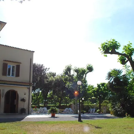 Re Versiliana Hotel-2